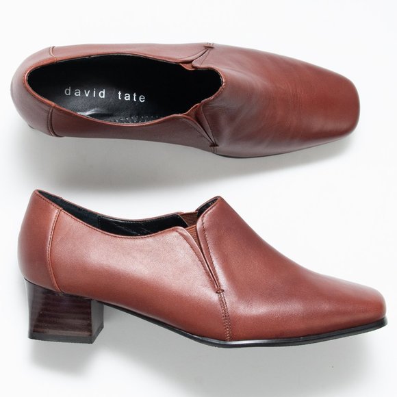David Tate Bootie Stacked Block Heel Leather Boot Square Toe Size 7 WW Wide - Picture 1 of 9